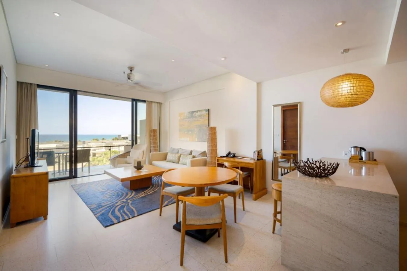 The Collections Beach Front Resort Da Nang Apartment