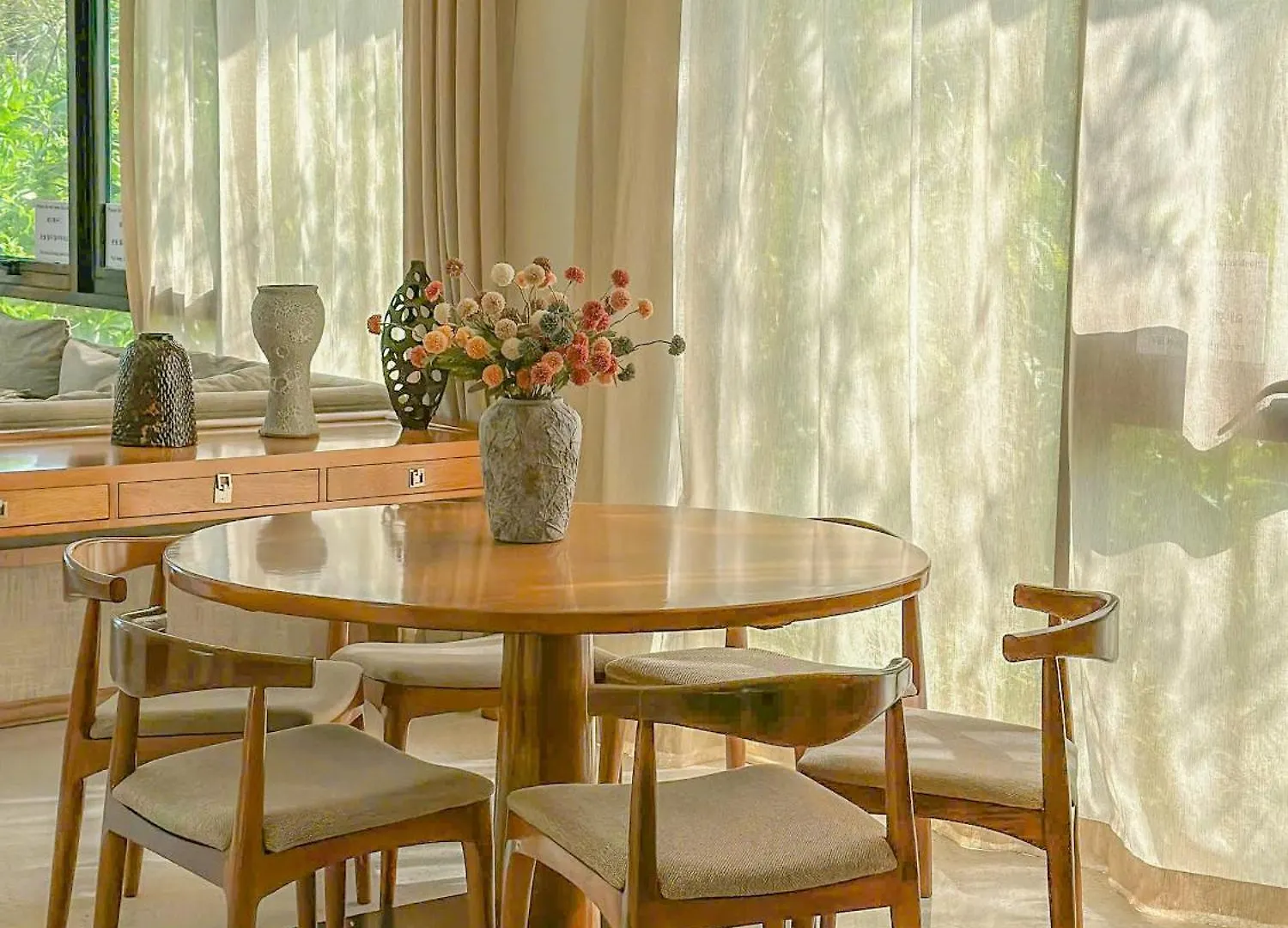 The Collections Beach Front Resort Da Nang Apartment